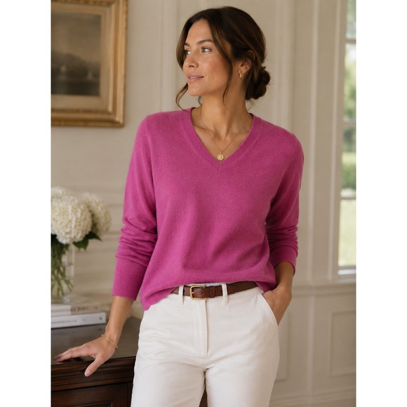 Tahari Sweaters - Tahari Cashmere Sweater Women S Pink V-Neck Pullover Feminine Luxury Preppy Soft
